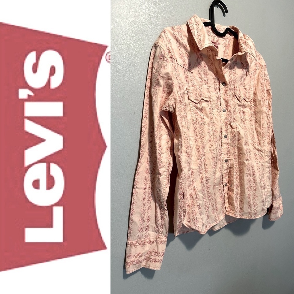 Levi’s Western peach paisley festival long sleeve button down shirt size M